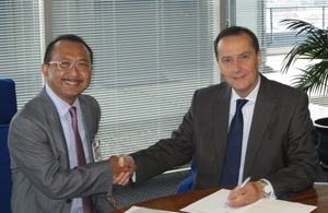 UK Export Finance agrees cooperation agreement with Indonesian export credit agency